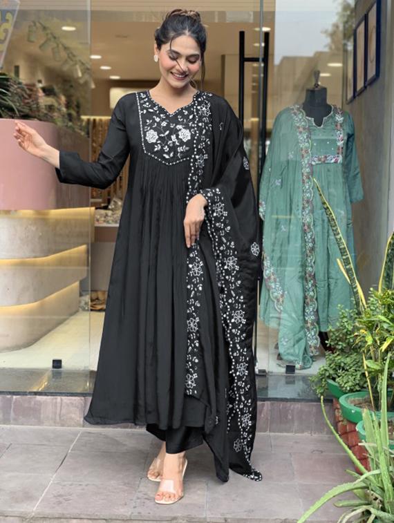 black muslin suit set - 22062818 - Zoom Image - 0