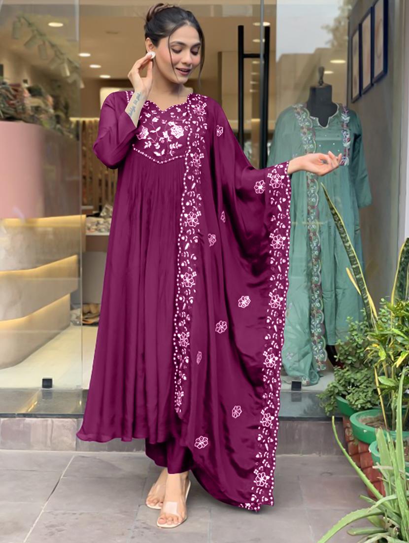 women embroidered long sleeve kurta pant with dupatta set