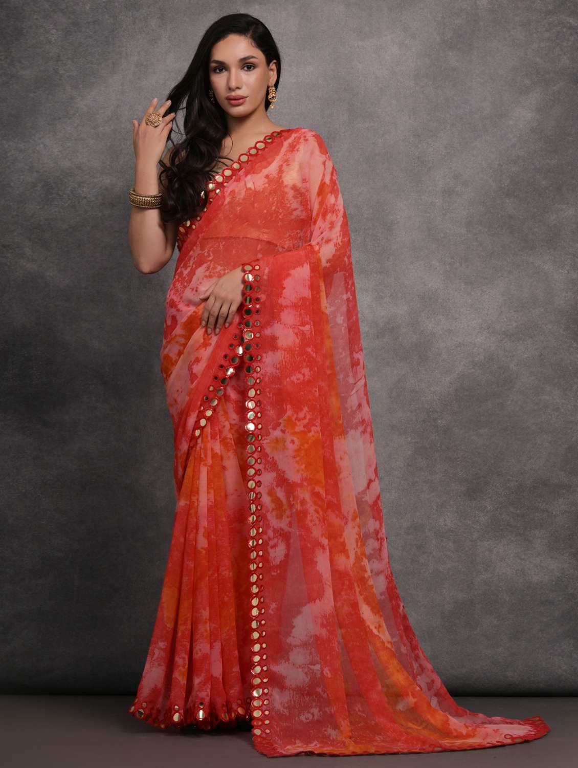 women printed casual wear saree with blouse - 22062991 - Zoom Image - 0