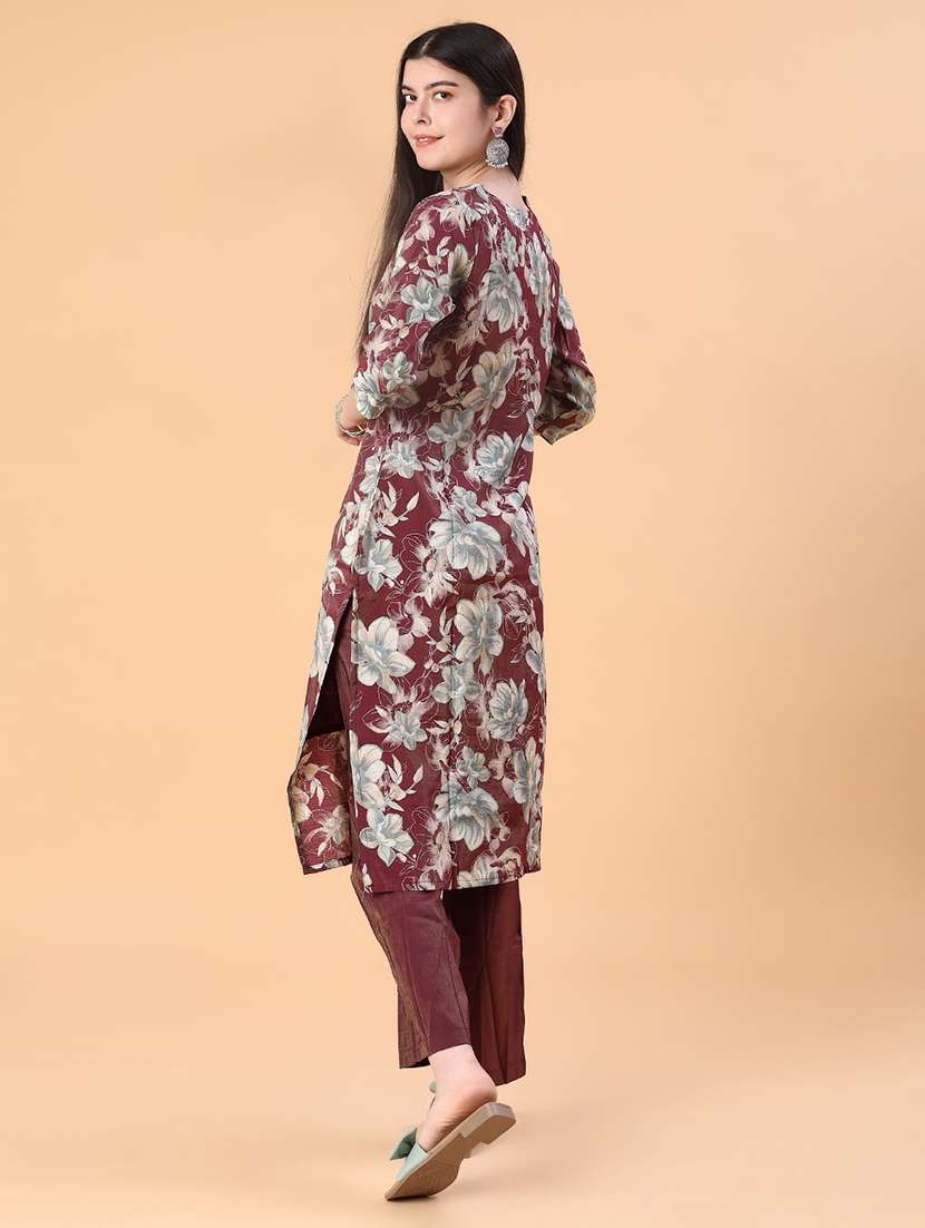 women three quarter sleeve kurta and pant set - 22063181 -  Standard Image - 3