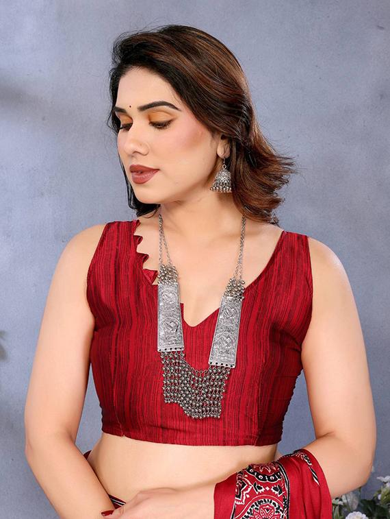 women printed casual wear saree with blouse - 22063824 - Standard Image - 5