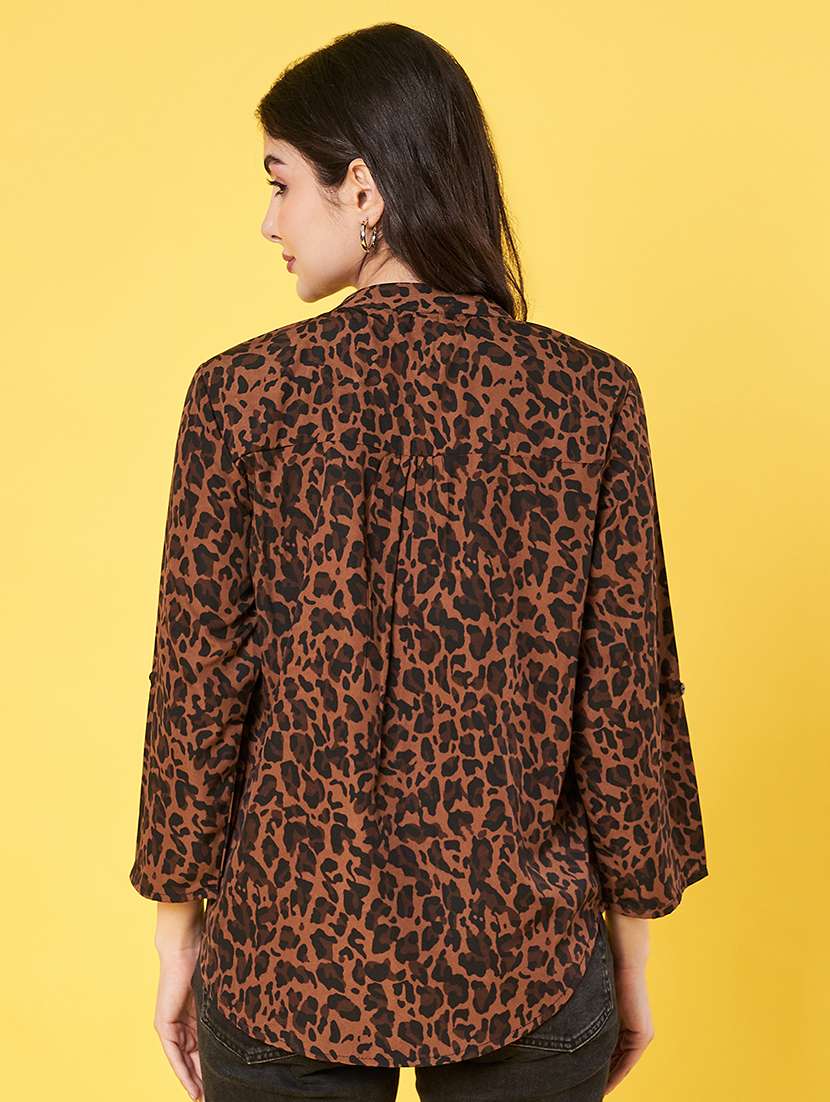 women animal print roll-up sleeve regular top - 22064143 -  Standard Image - 3