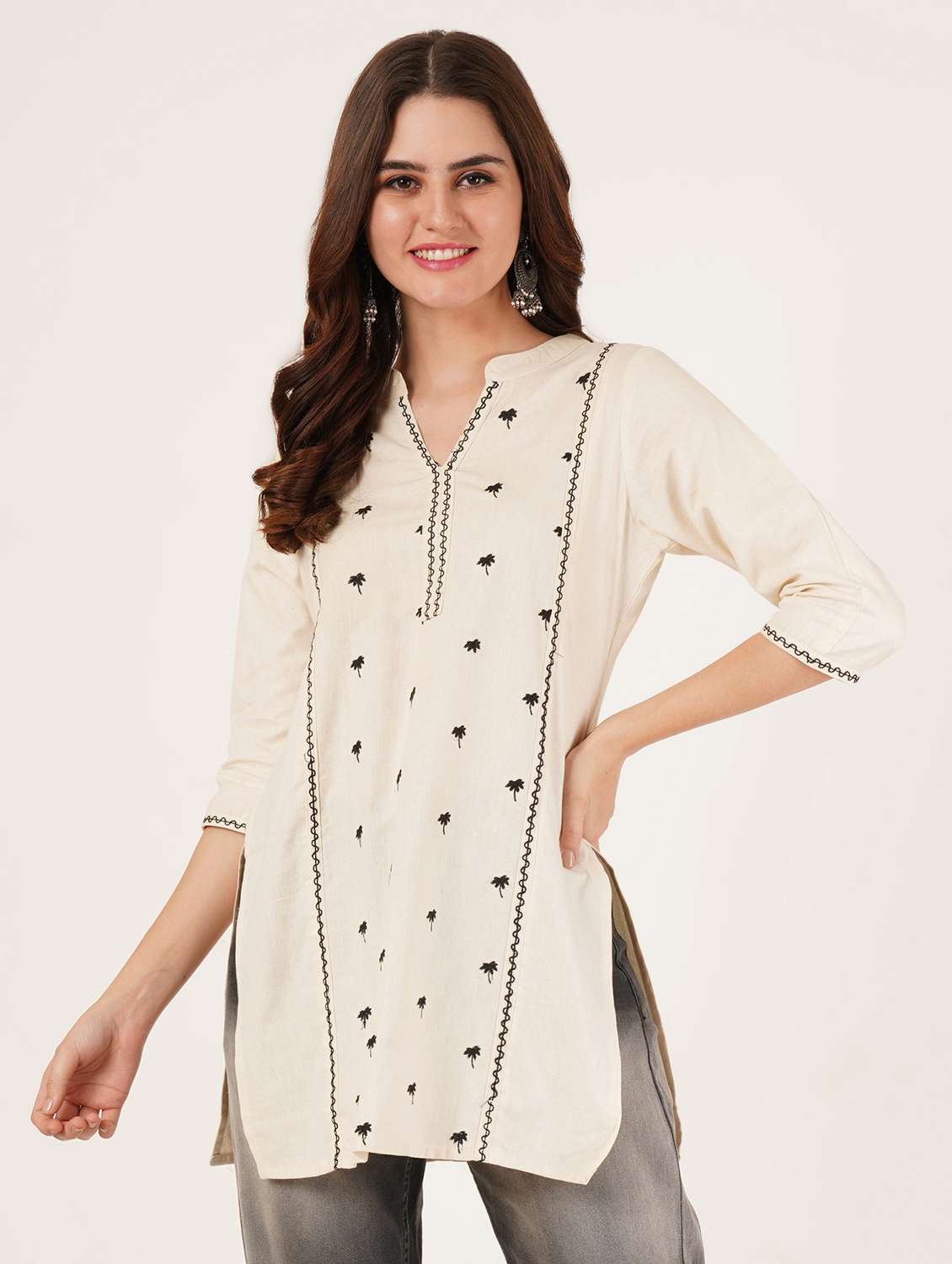 women embroidered three quarter sleeve straight kurti - 22065267 -  Zoom Image - 0