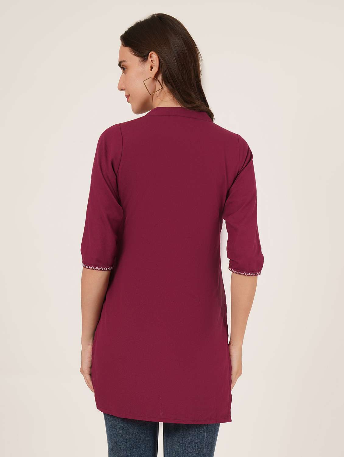 women solid three quarter sleeve straight kurti - 22065280 -  Standard Image - 3