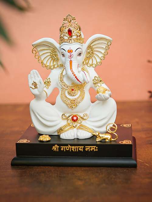 polyresin divine harmony home decor statues - 22065665 -  Standard Image - 0
