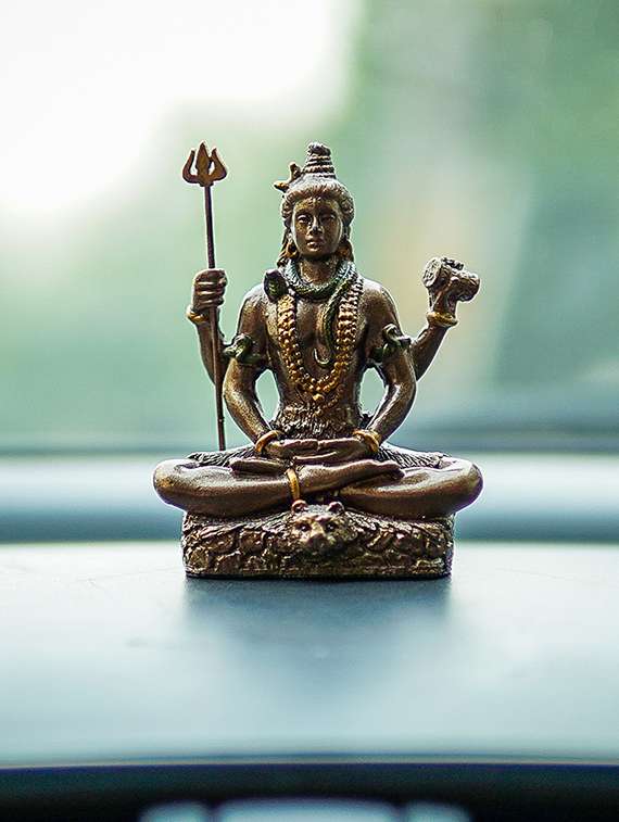 polyresin divine harmony home decor statue