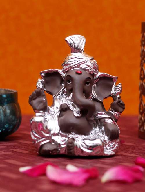 polyresin divine harmony home decor statue - 22065748 -  Standard Image - 0