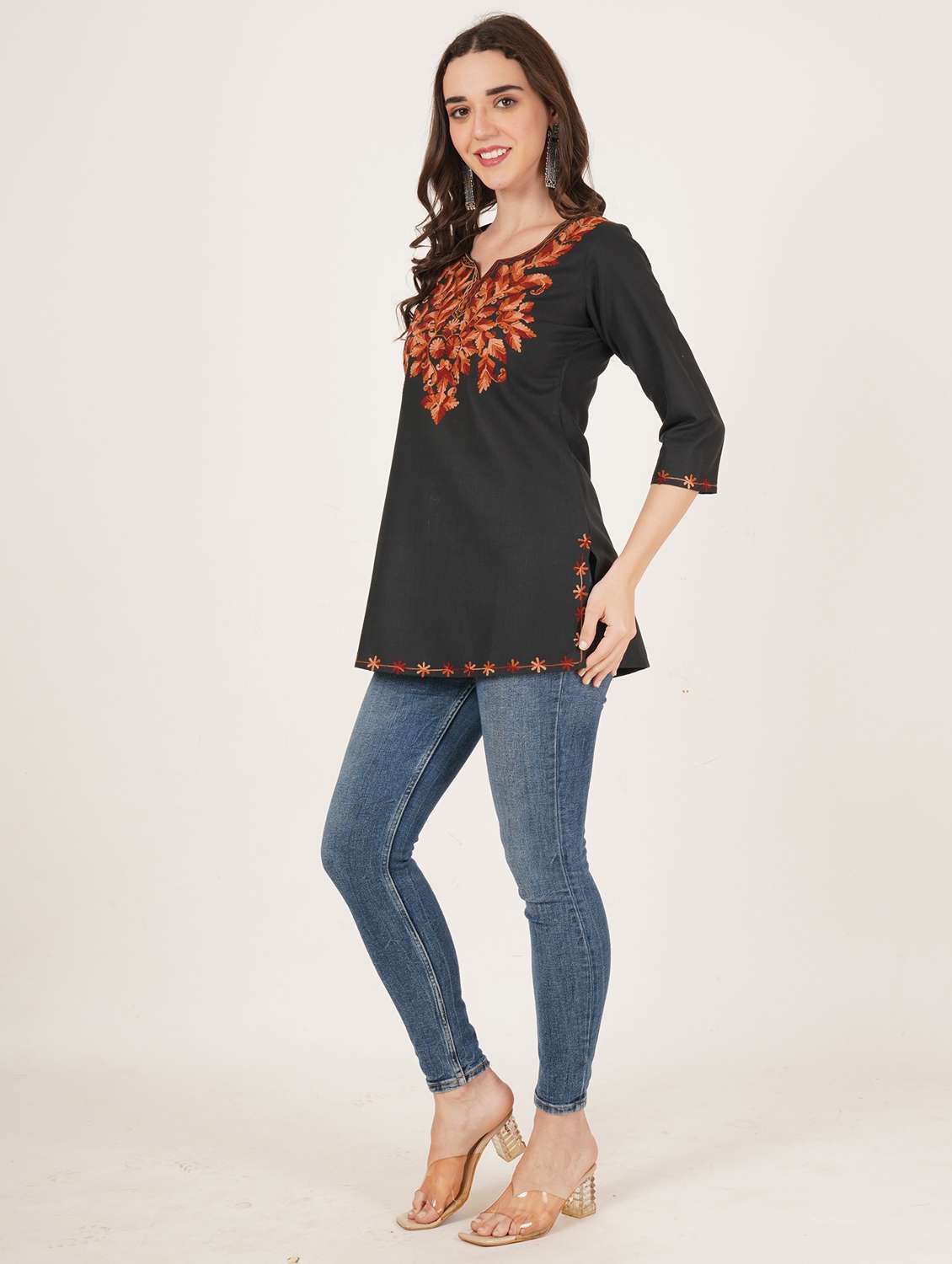 women embroidered three quarter sleeve straight kurti - 22065830 - Standard Image - 5