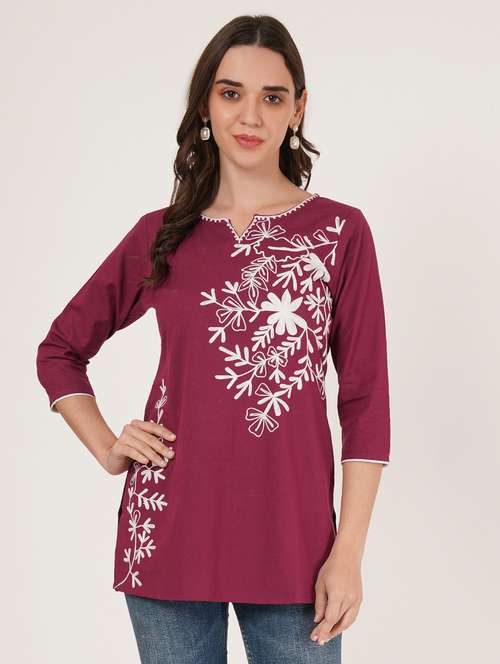 women embroidered three quarter sleeve straight kurti - 22065833 - Standard Image - 0