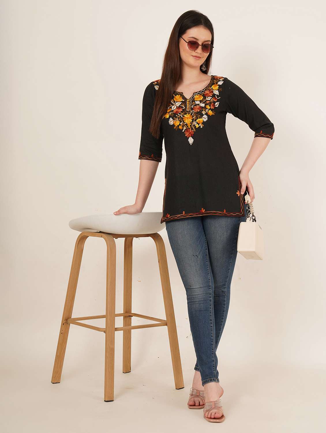 women embroidered three quarter sleeve straight kurti - 22065846 - Standard Image - 5