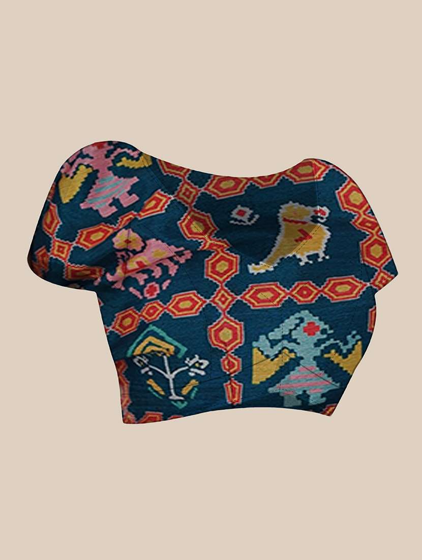 women printed patola saree with blouse - 22065862 - Standard Image - 3