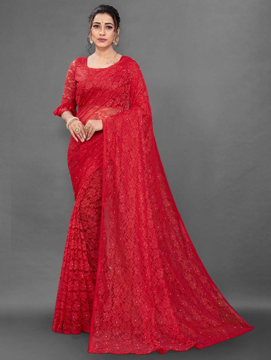 women self design plain saree with blouse - 22065978 -  Zoom Image - 0