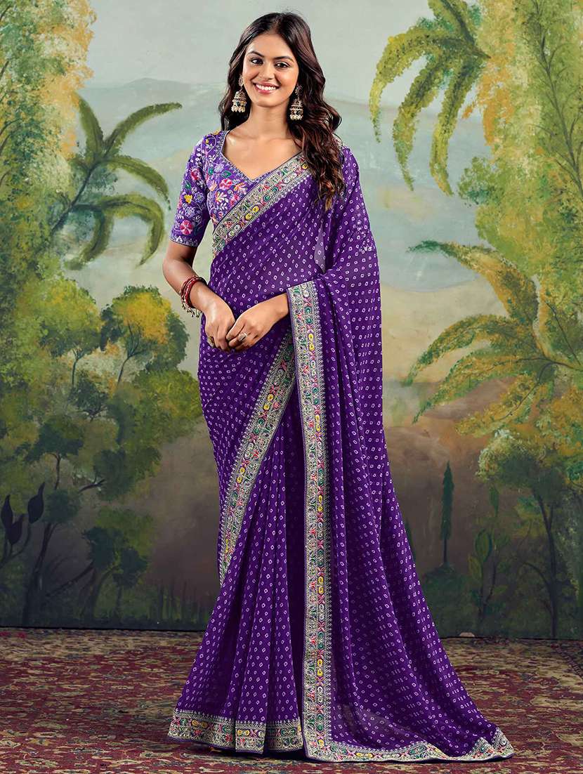 women bandhani printed bordered saree with blouse - 22066049 - Zoom Image - 0