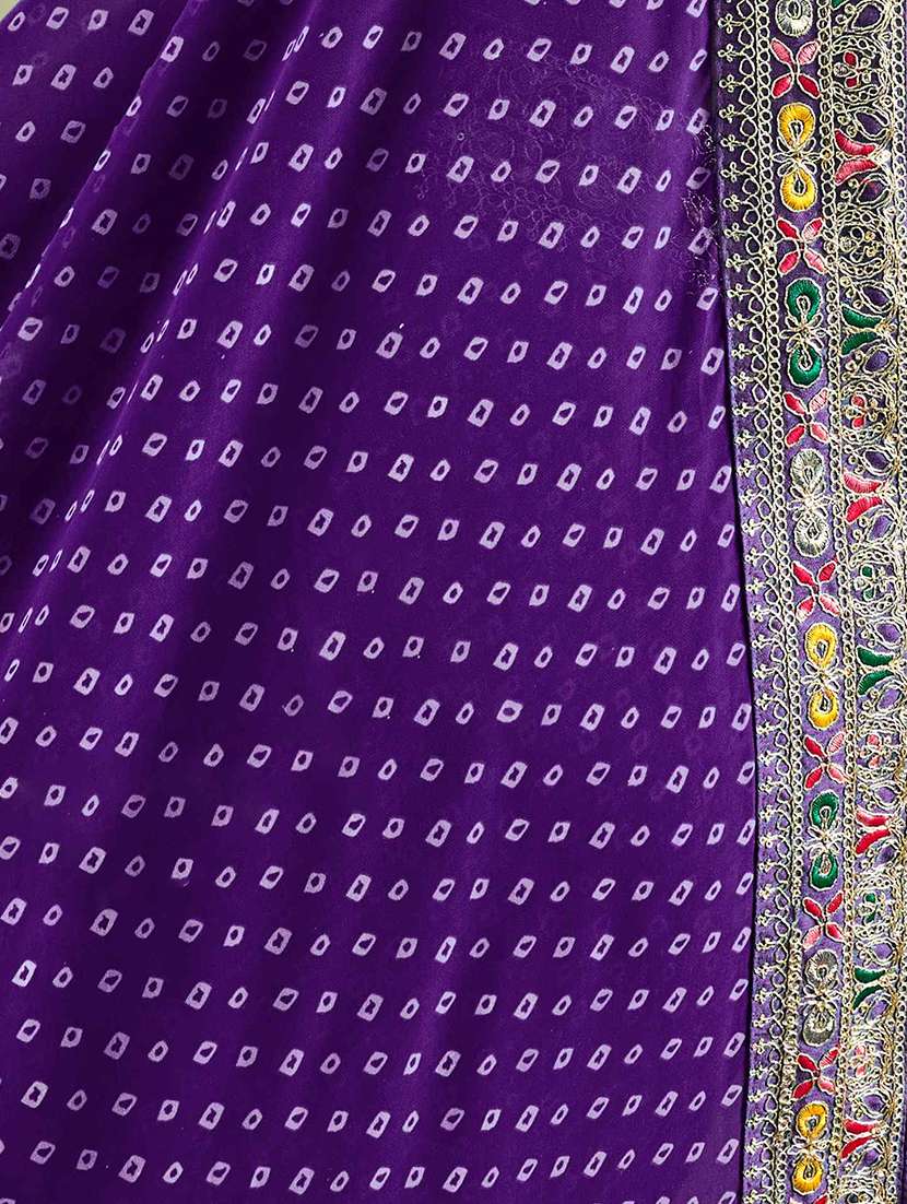 women bandhani printed bordered saree with blouse - 22066049 - Standard Image - 5