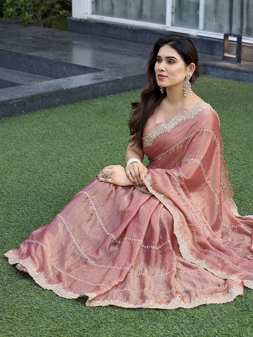 women solid with work embroidered saree with blouse - 22066058 - Standard Image - 3
