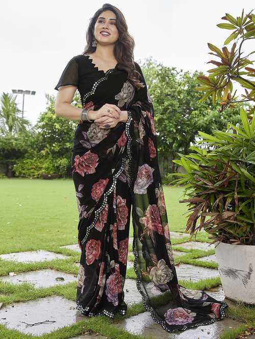women floral printed saree with blouse - 22066102 -  Standard Image - 0