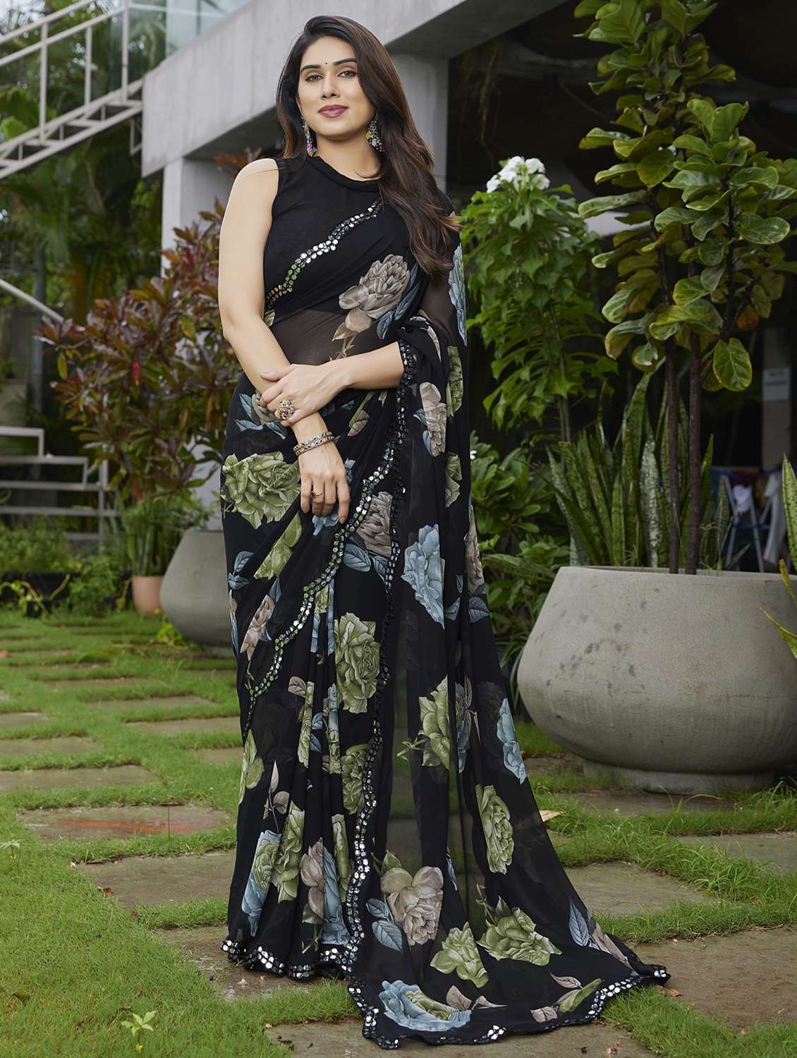 women floral printed saree with blouse