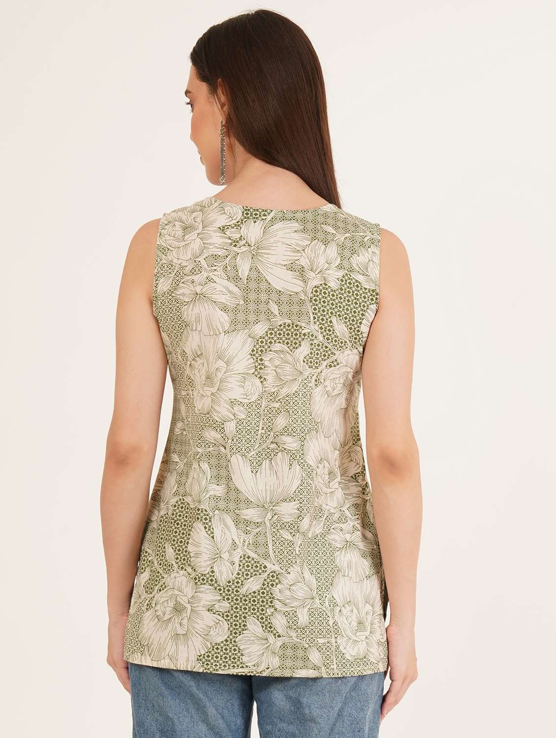 women floral printed sleeveless straight kurti - 22066253 - Standard Image - 3