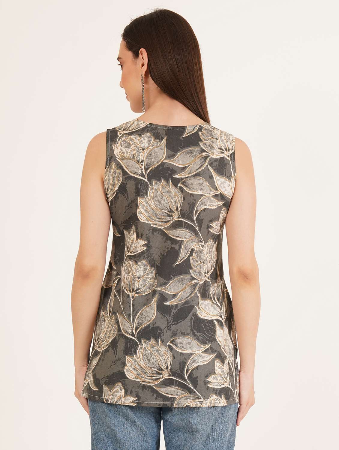 women floral printed sleeveless straight kurti - 22066255 - Standard Image - 3