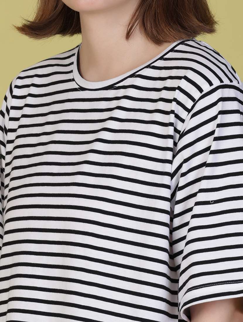 women striped short sleeve oversized t-shirt - 22066264 -  Standard Image - 5