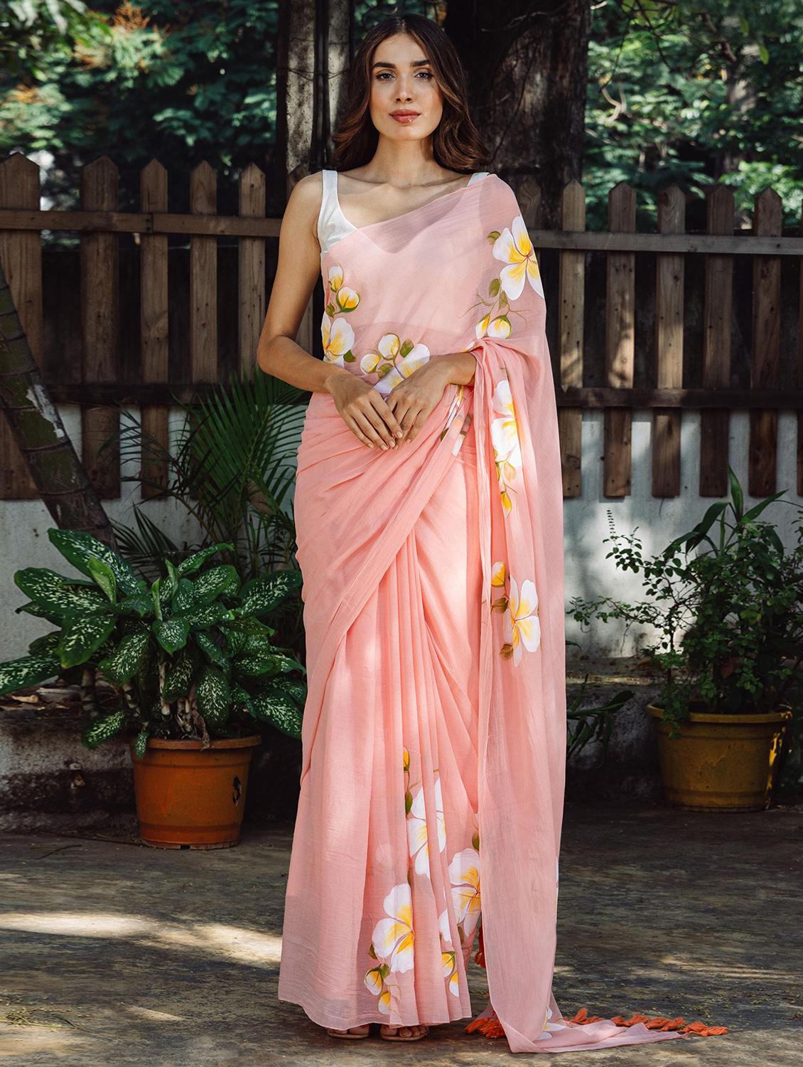 women floral printed saree with blouse - 22066302 - Zoom Image - 0