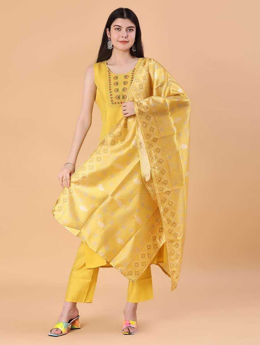 women embroidered sleeveless kurta and pant with dupatta