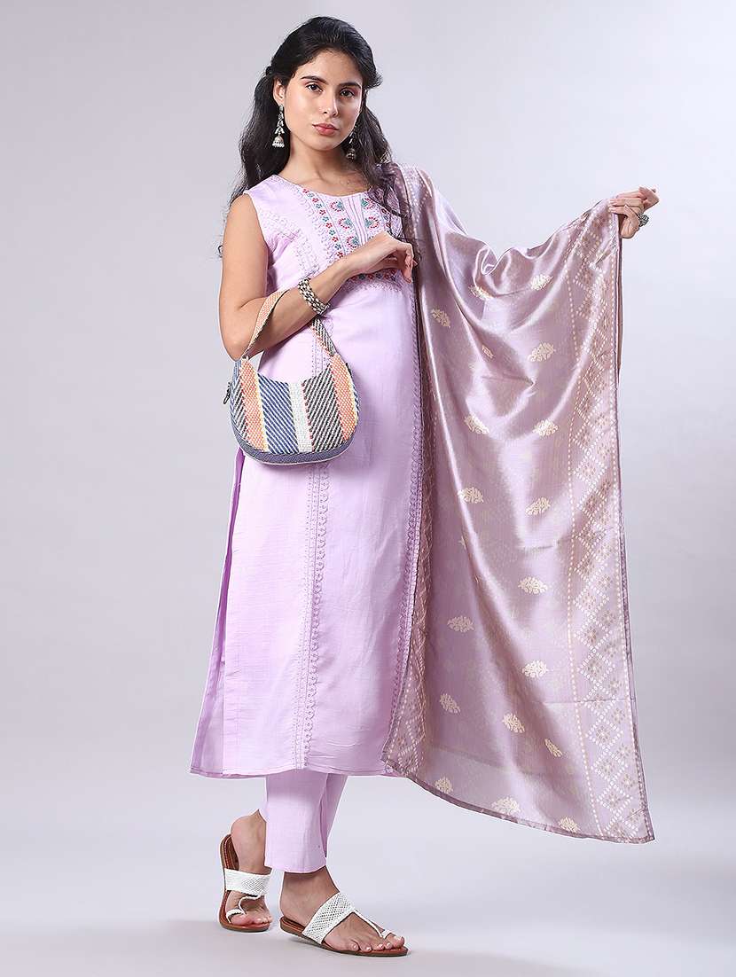 women embroidered sleeveless kurta and pant with dupatta