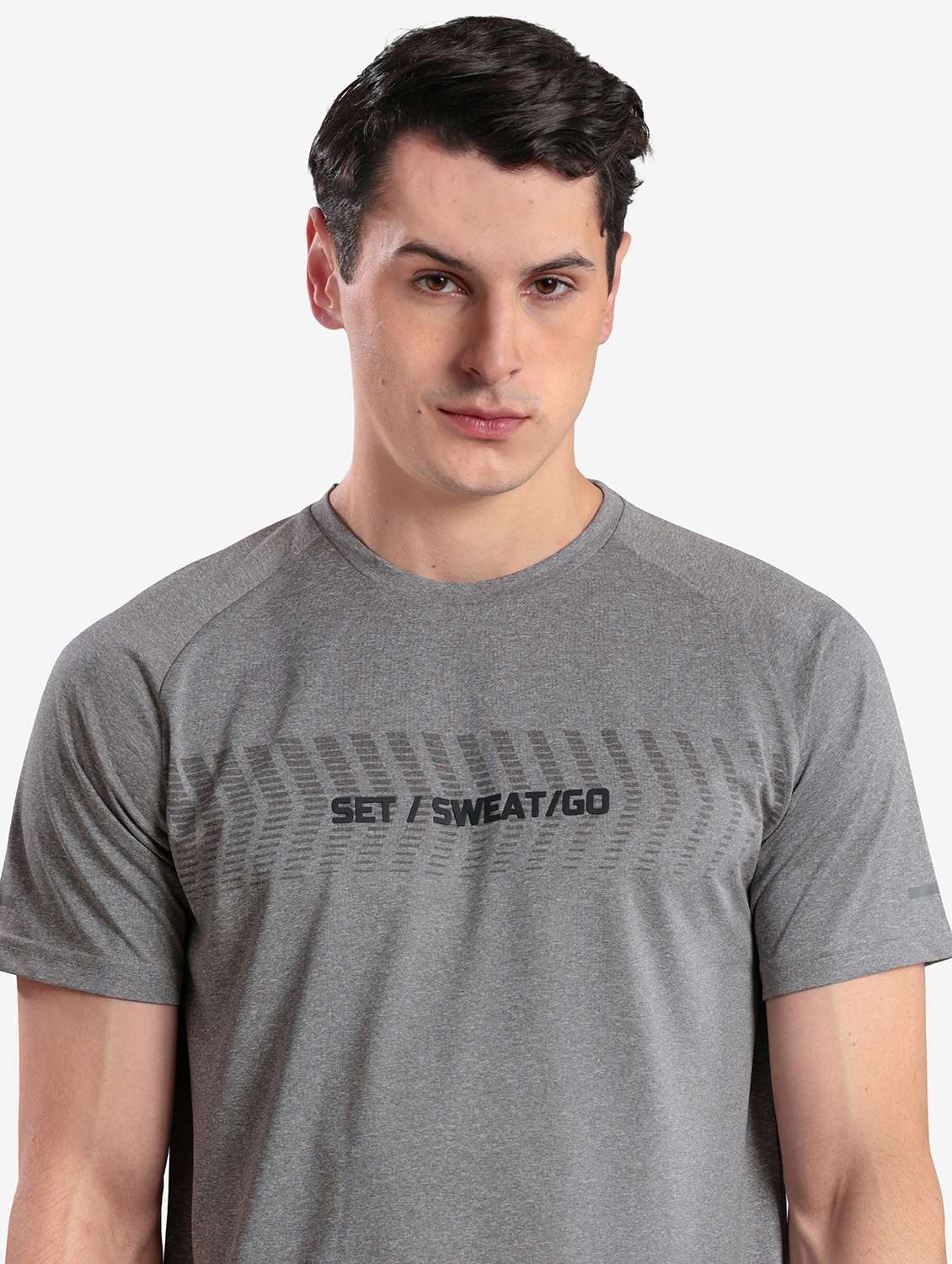 men printed short sleeve regular fit t-shirt - 22067494 -  Standard Image - 3