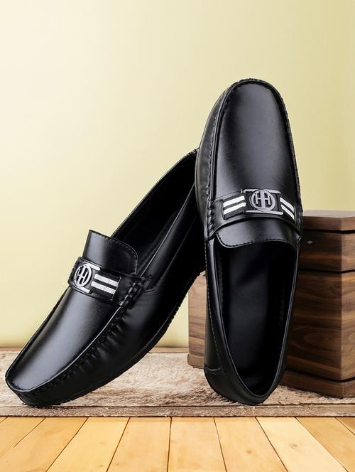 men slip on horsebit loafer - 22067531 -  Standard Image - 0