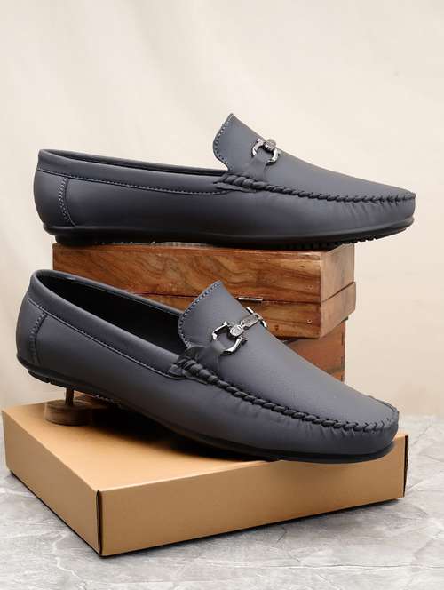 men slip on horsebit loafer - 22067535 -  Standard Image - 0