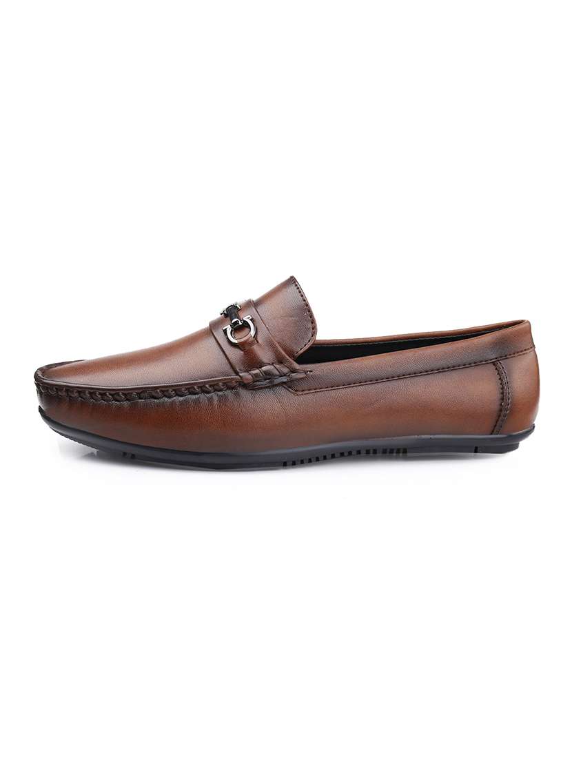 men slip on horsebit loafer - 22067544 -  Standard Image - 3