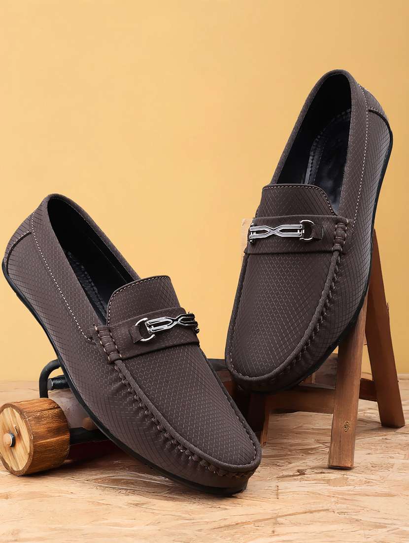men slip on horsebit loafer - 22067576 -  Zoom Image - 0