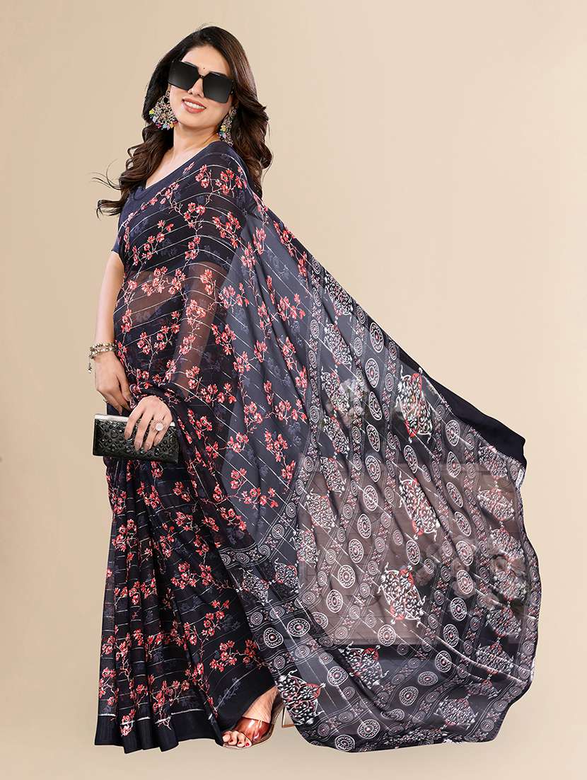 women printed casual wear saree with blouse - 22067616 - Standard Image - 3