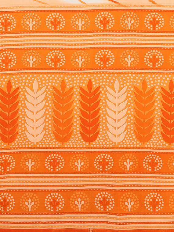 women printed casual wear saree with blouse - 22067705 - Standard Image - 5