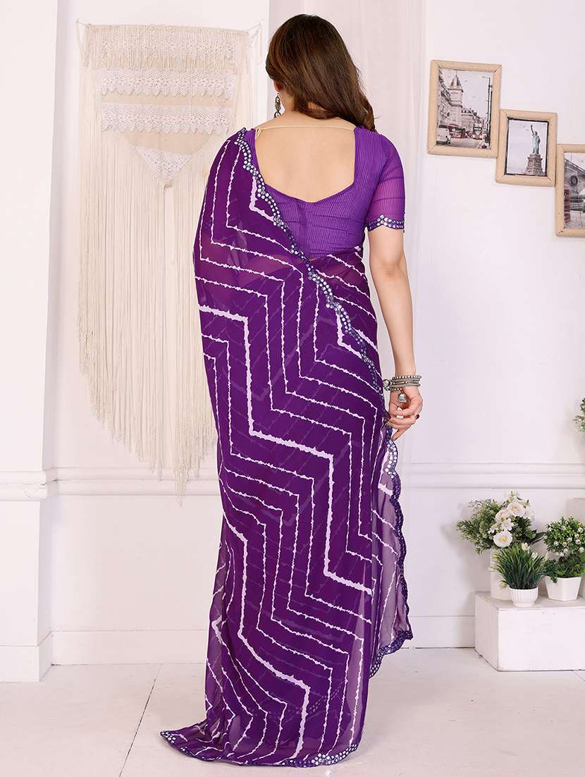 women printed casual wear saree with blouse - 22068084 -  Standard Image - 3