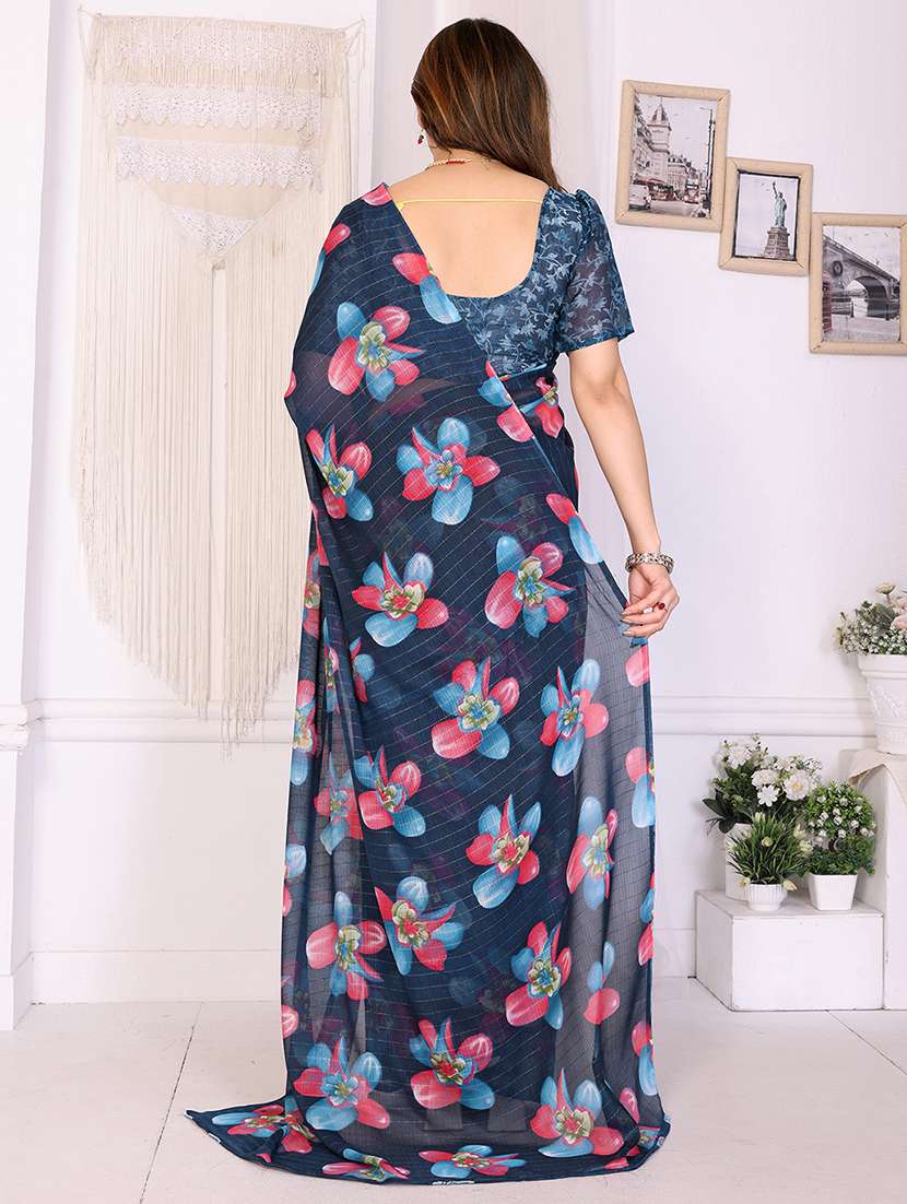 women printed casual wear saree with blouse - 22068132 - Standard Image - 3