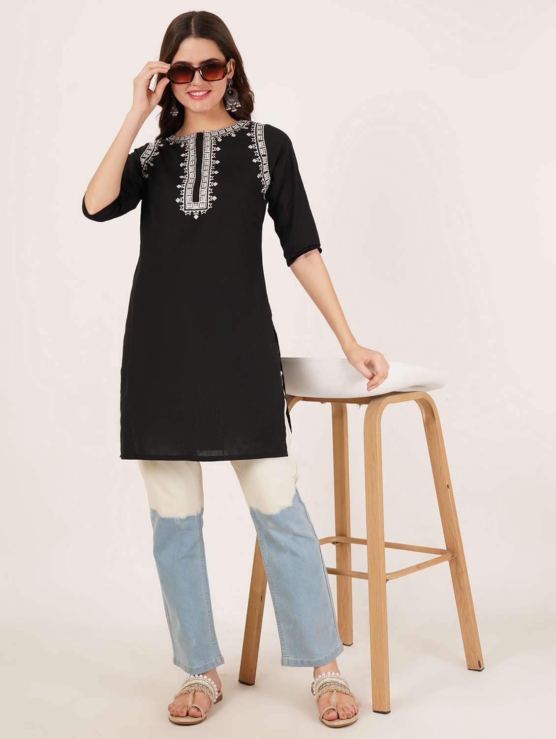 women embroidered three quarter sleeve straight kurti - 22068274 -  Standard Image - 3
