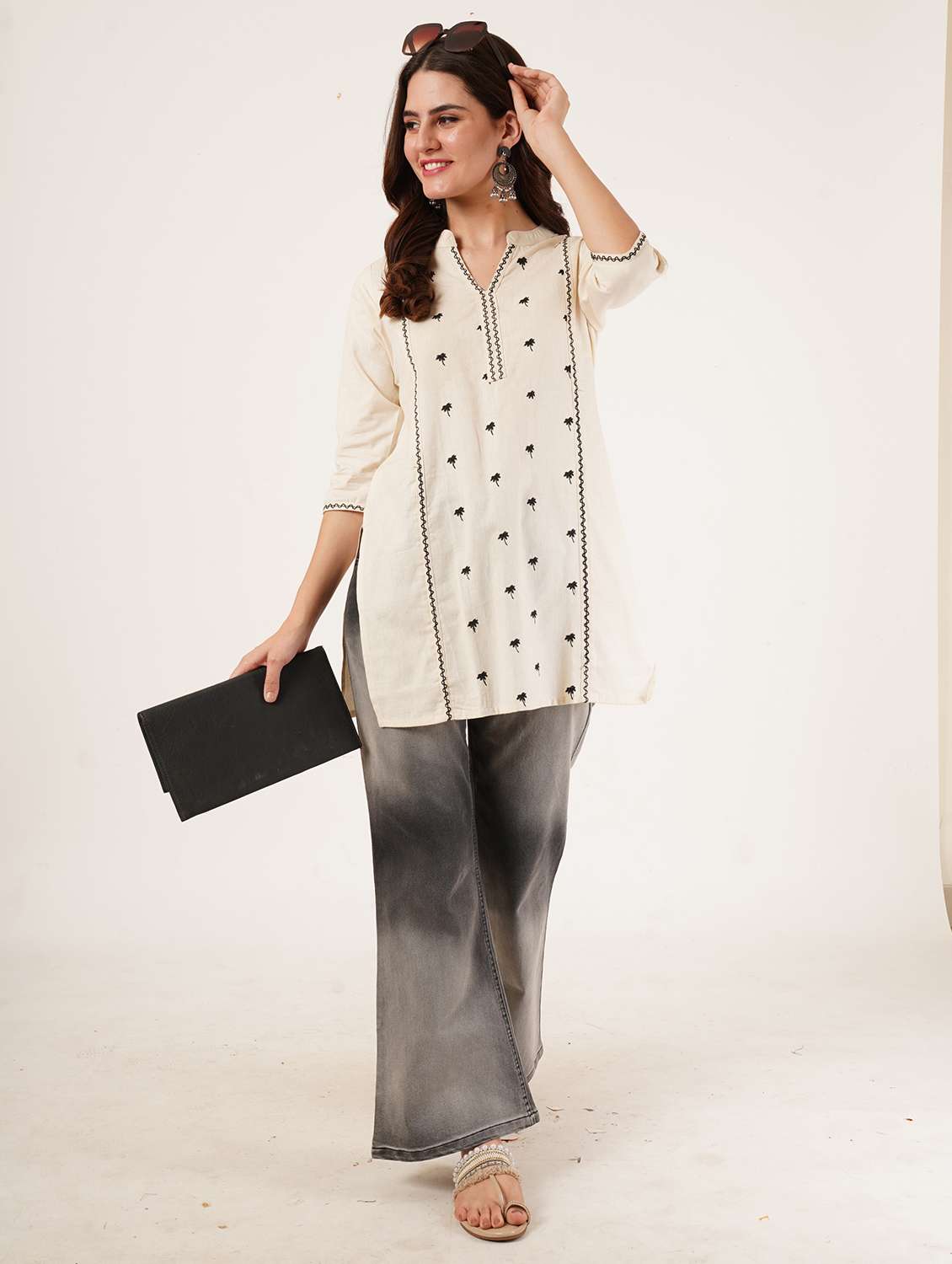 women embroidered three quarter sleeve straight kurti - 22068282 -  Zoom Image - 0