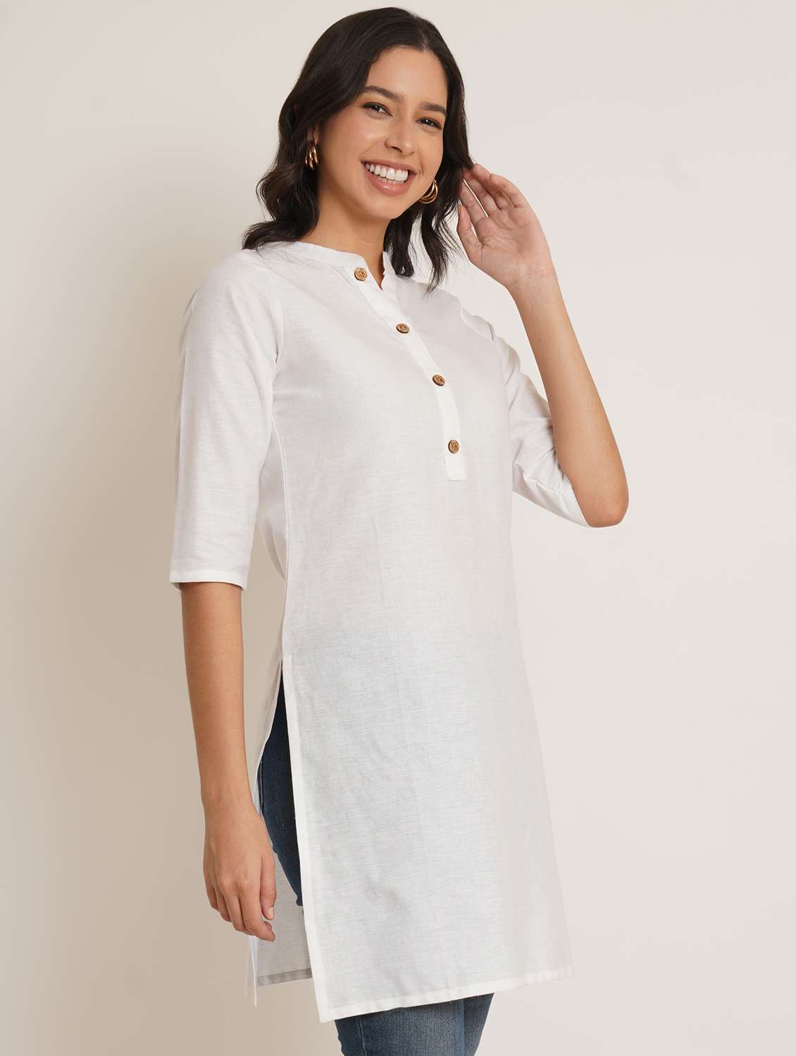 women solid three quarter sleeve straight kurti