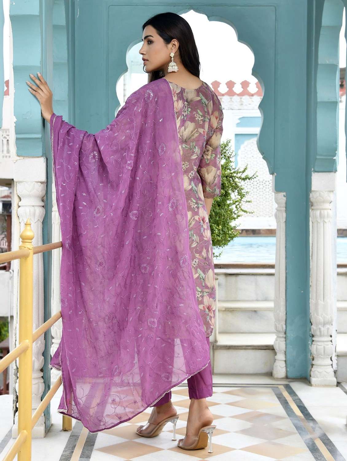 women three quarter sleeve kurta pant with dupatta set - 22068459 - Standard Image - 3
