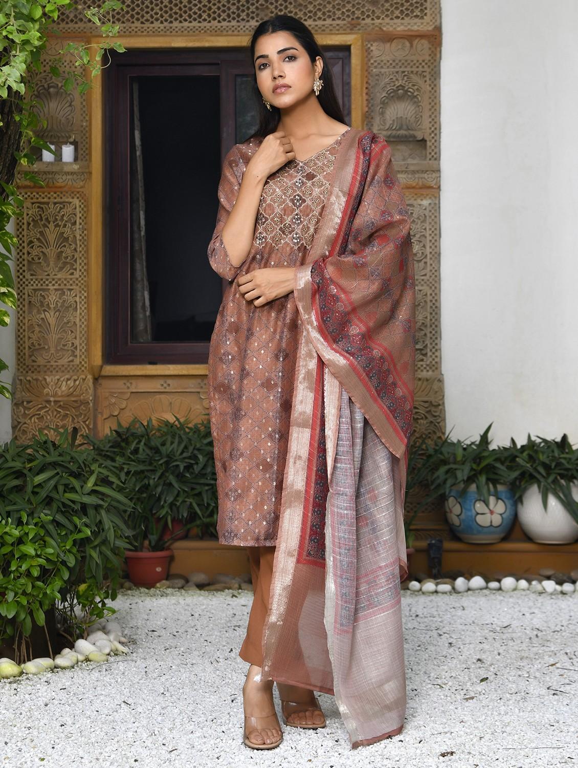 women three quarter sleeve kurta pant with dupatta set - 22068465 - Zoom Image - 0