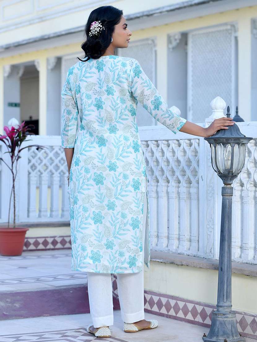 women three quarter sleeve kurta pant with dupatta set - 22068472 - Standard Image - 3