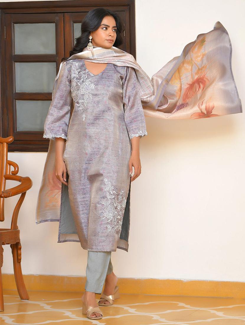 women three quarter sleeve kurta pant with dupatta set