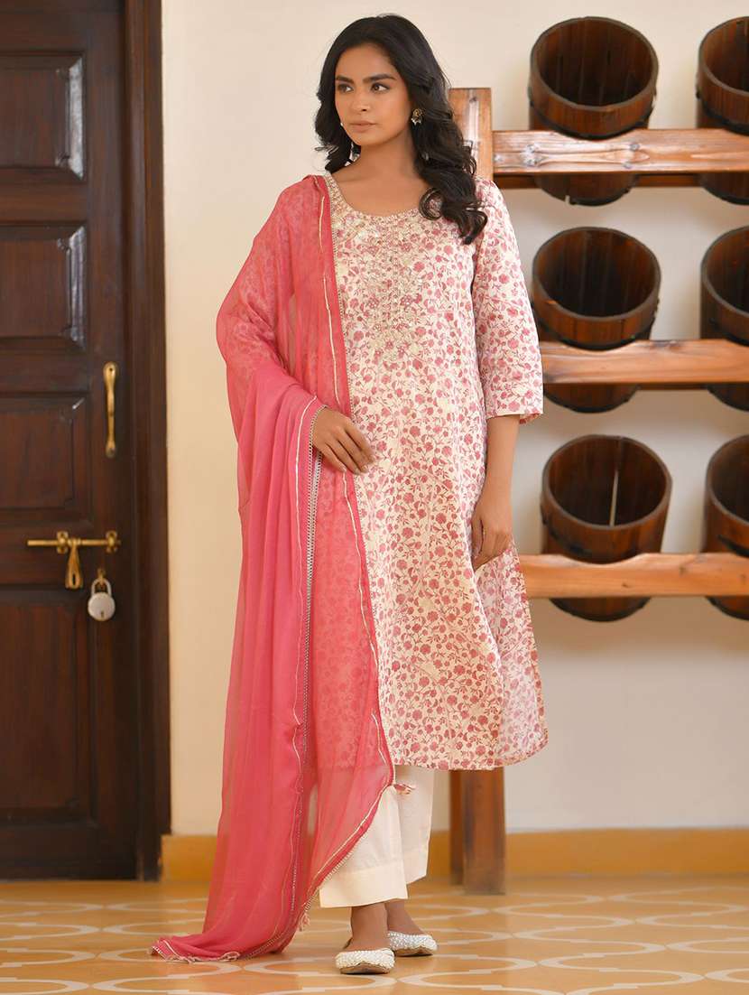 women three quarter sleeve kurta pant with dupatta set