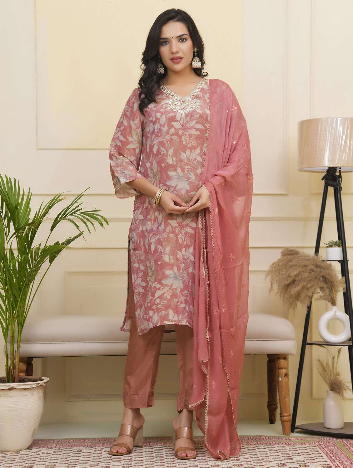 women three quarter sleeve kurta pant with dupatta set
