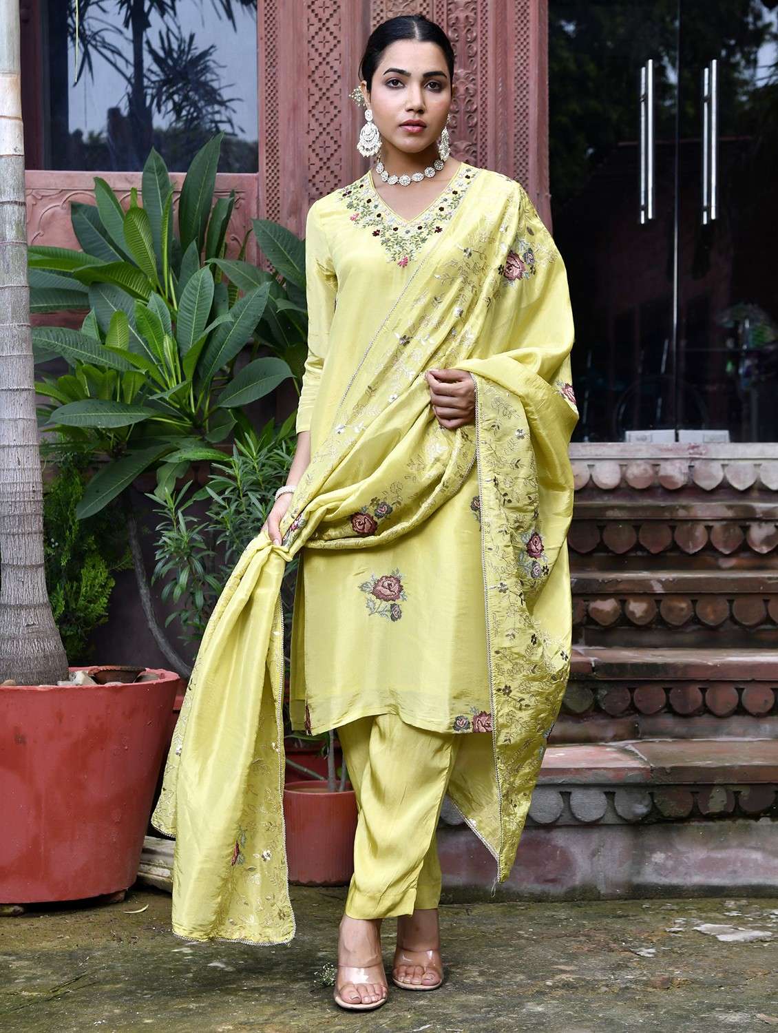 women three quarter sleeve kurta pant with dupatta set