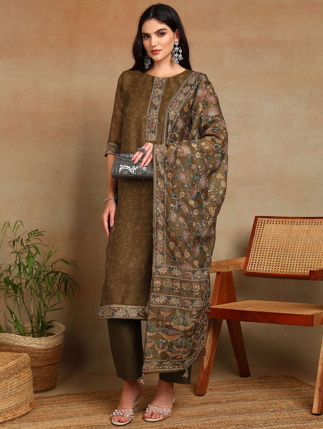 women three quarter sleeve kurta pant with dupatta set - 22068564 -  Zoom Image - 0