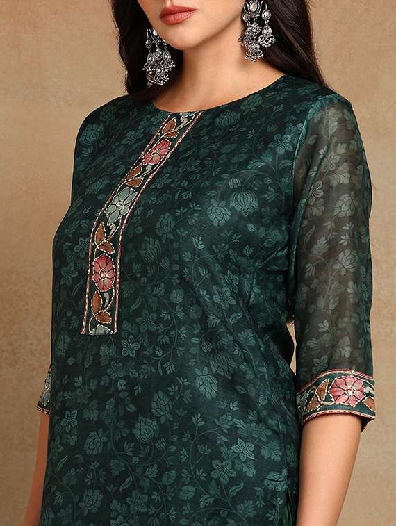 women three quarter sleeve kurta pant with dupatta set - 22068568 - Standard Image - 5