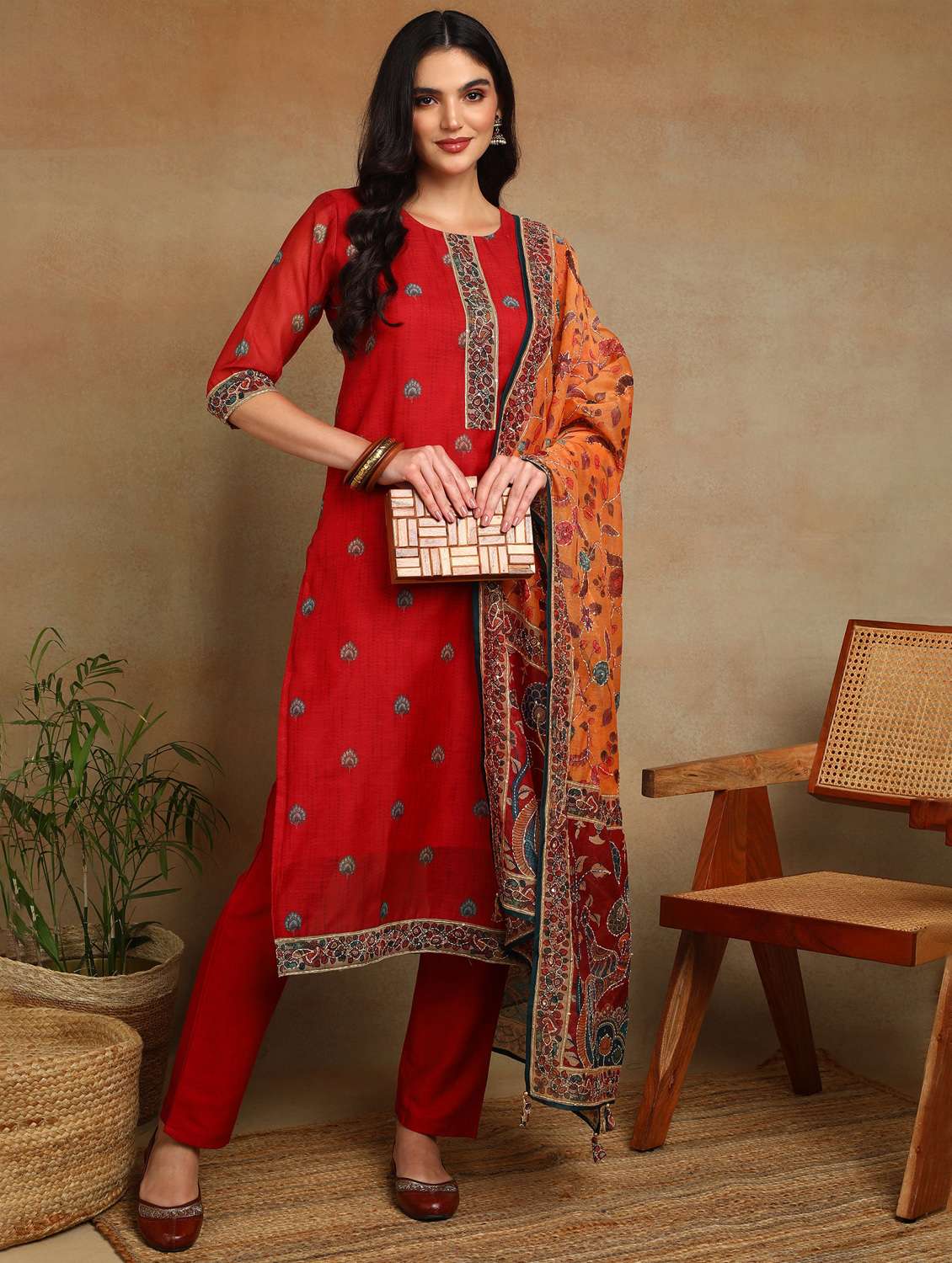 women three quarter sleeve kurta pant with dupatta set