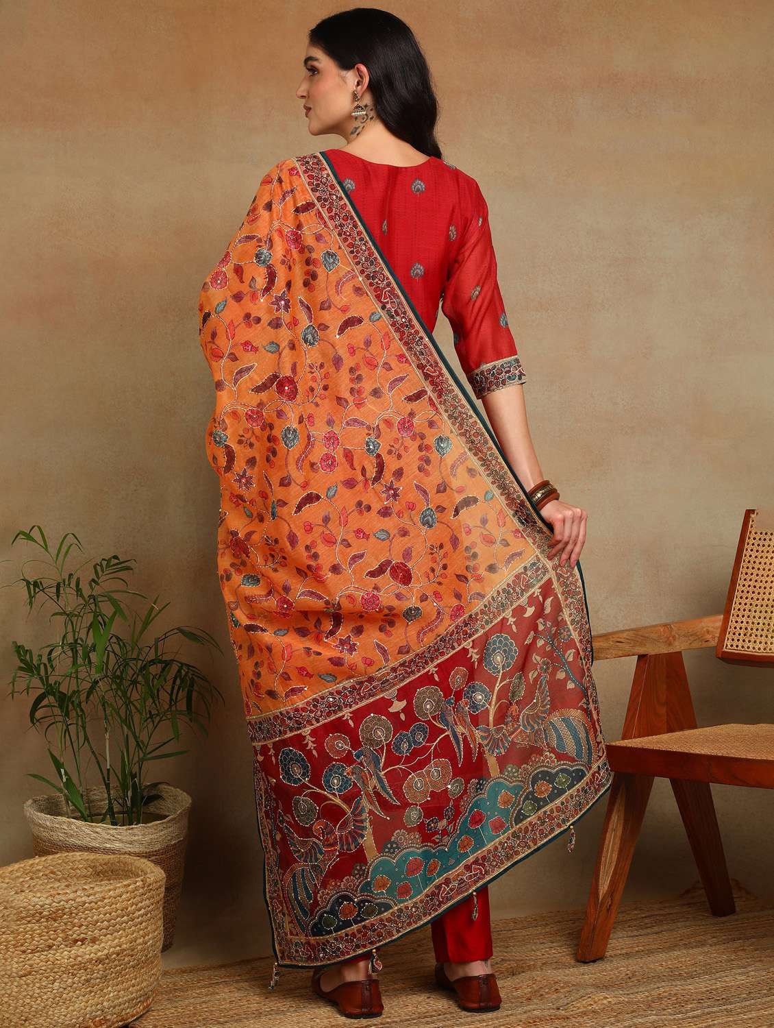 women three quarter sleeve kurta pant with dupatta set - 22068575 - Standard Image - 3
